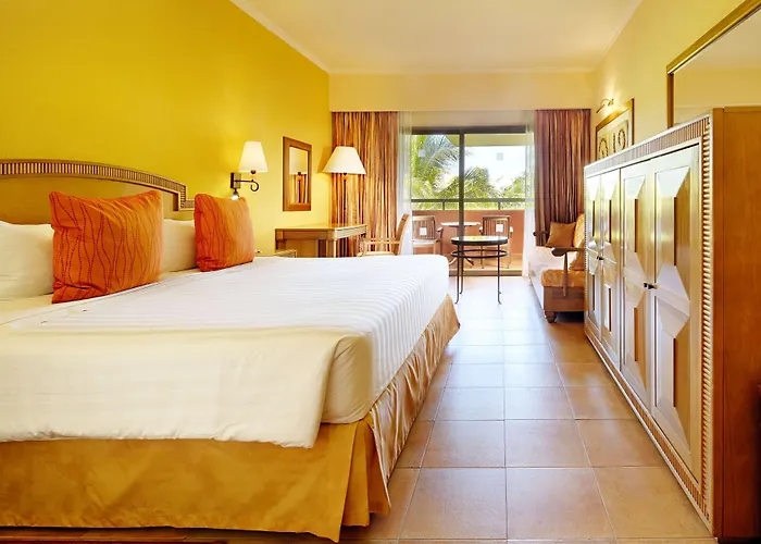 Barcelo Maya Colonial