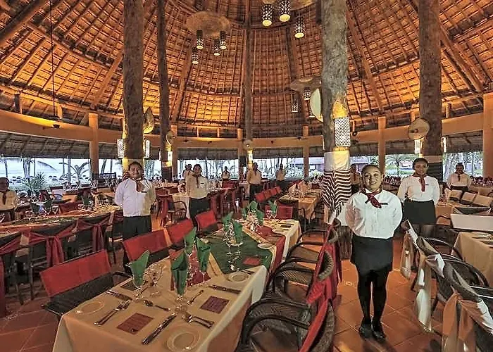 Barcelo Maya Colonial 5*